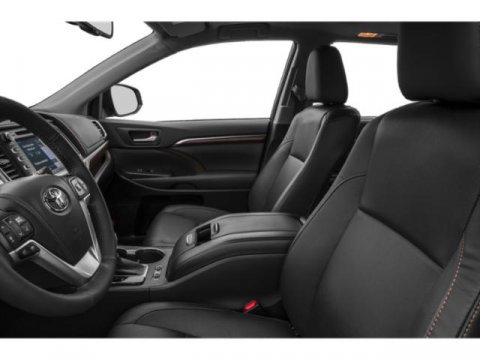 Used 2015 Toyota Highlander XLE image 12