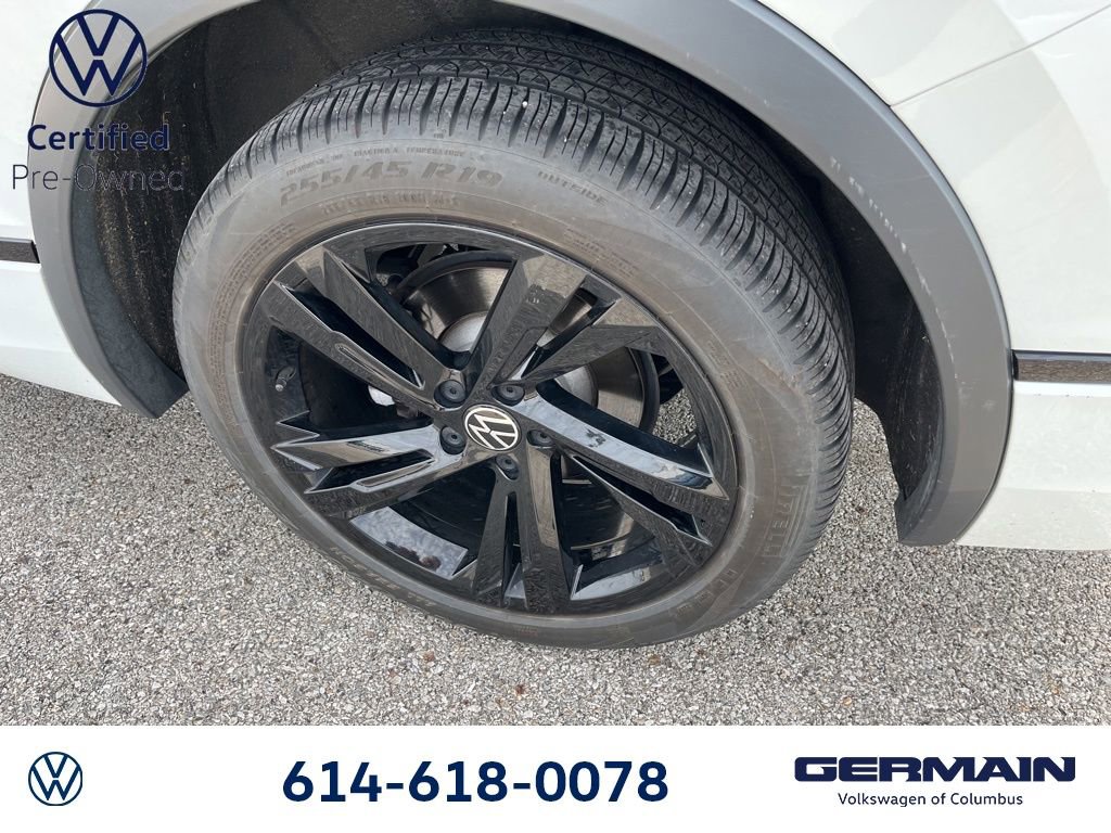 Used 2023 Volkswagen Tiguan SE R-Line image 15