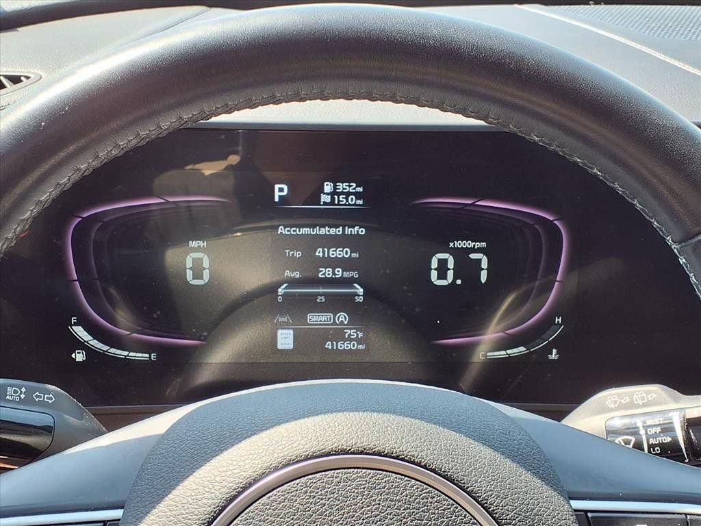 Used 2023 Kia Sportage EX FWD image 18