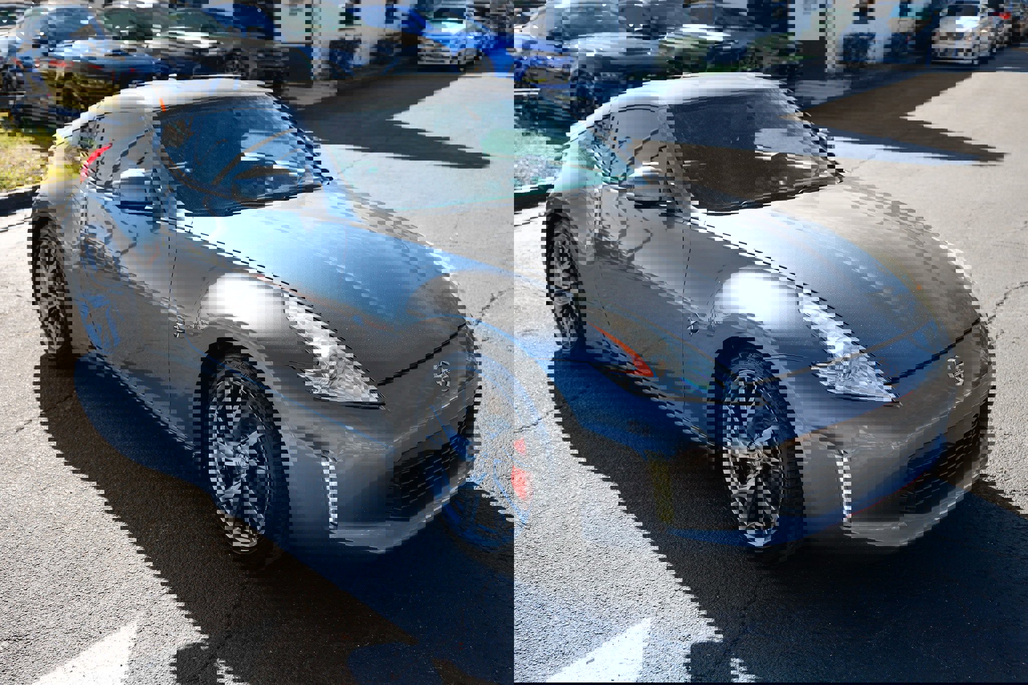 Used 2014 Nissan 370Z Touring w/ Sport Package image 20