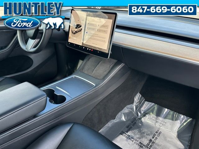 Used 2023 Tesla Model Y Long Range image 9