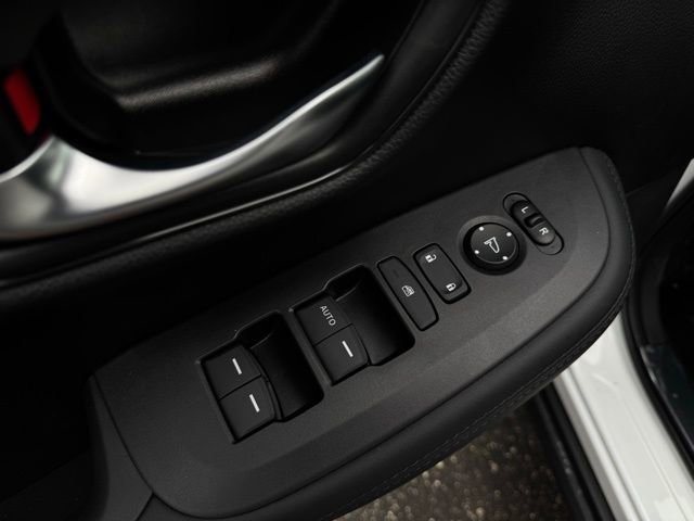 New 2026 Honda HR-V LX image 13