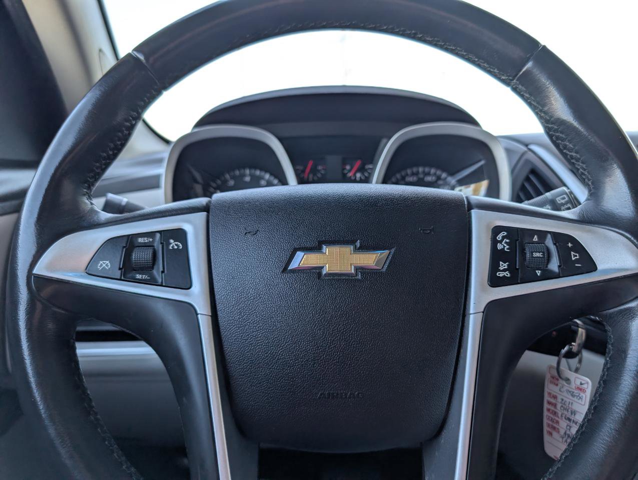 Used 2011 Chevrolet Equinox LT w/ Driver Convenience Package image 14