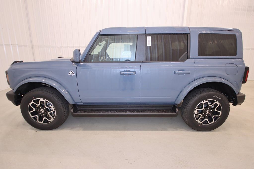 New 2025 Ford Bronco Outer Banks image 5