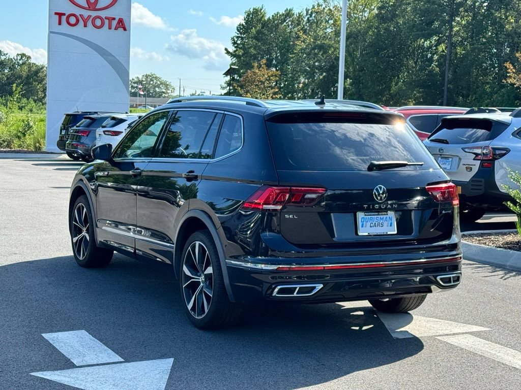 Used 2022 Volkswagen Tiguan SEL R-Line AWD/4WD image 7