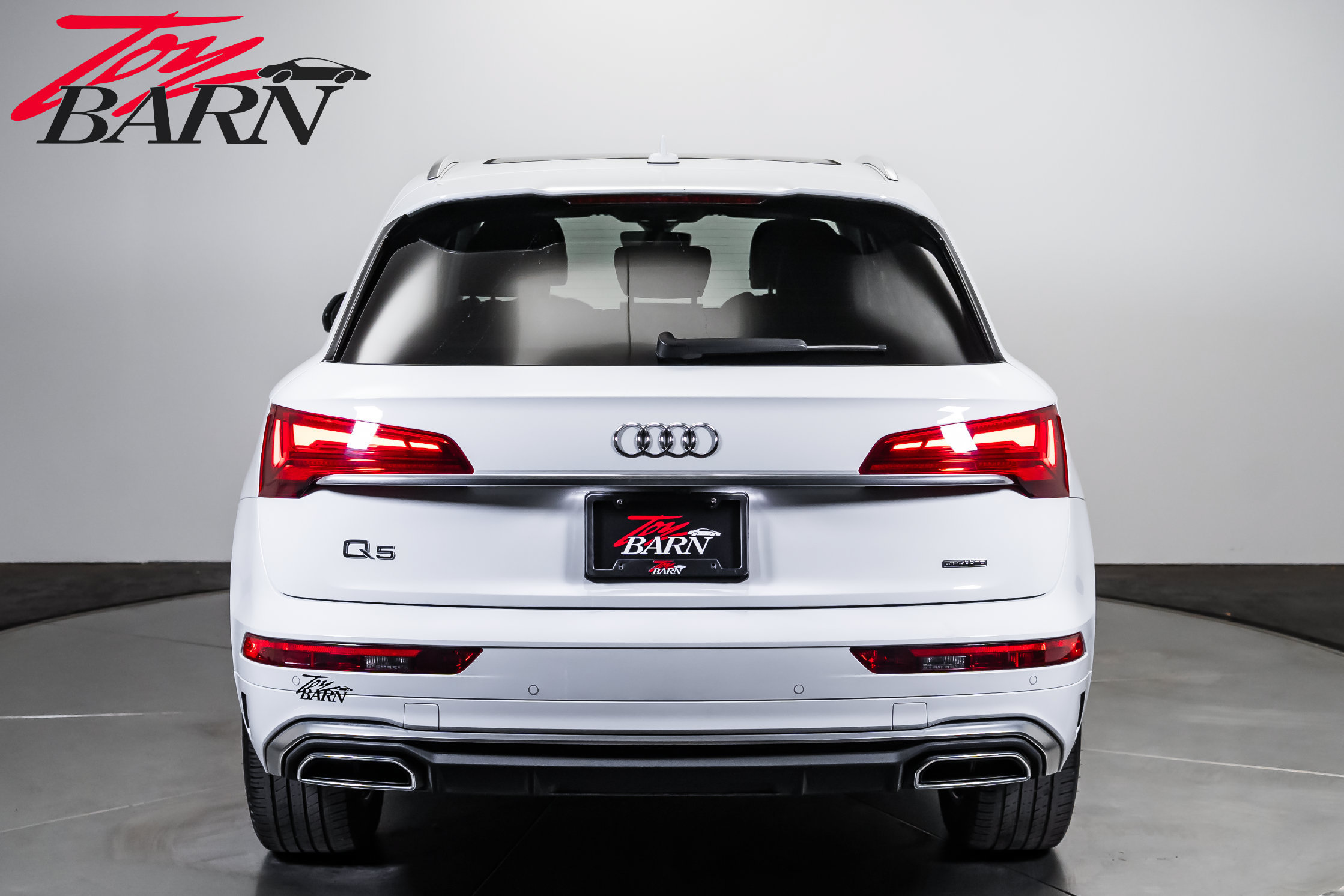 Used 2023 Audi Q5 2.0T Prestige AWD/4WD image 4