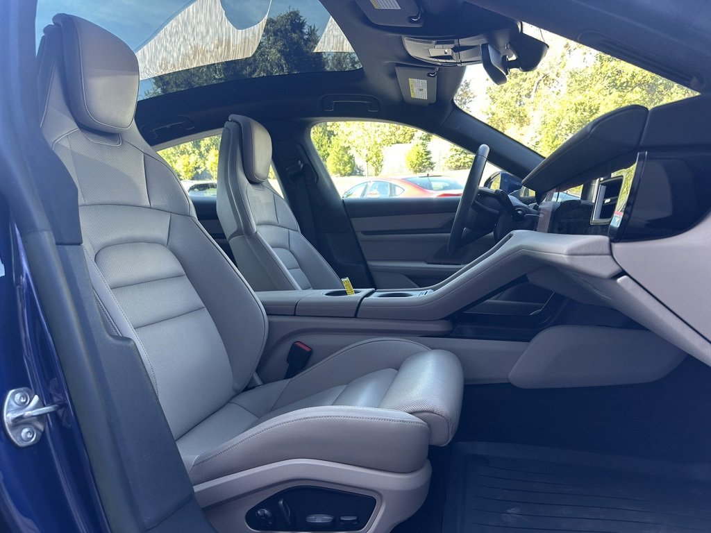 Certified 2022 Porsche Taycan image 22