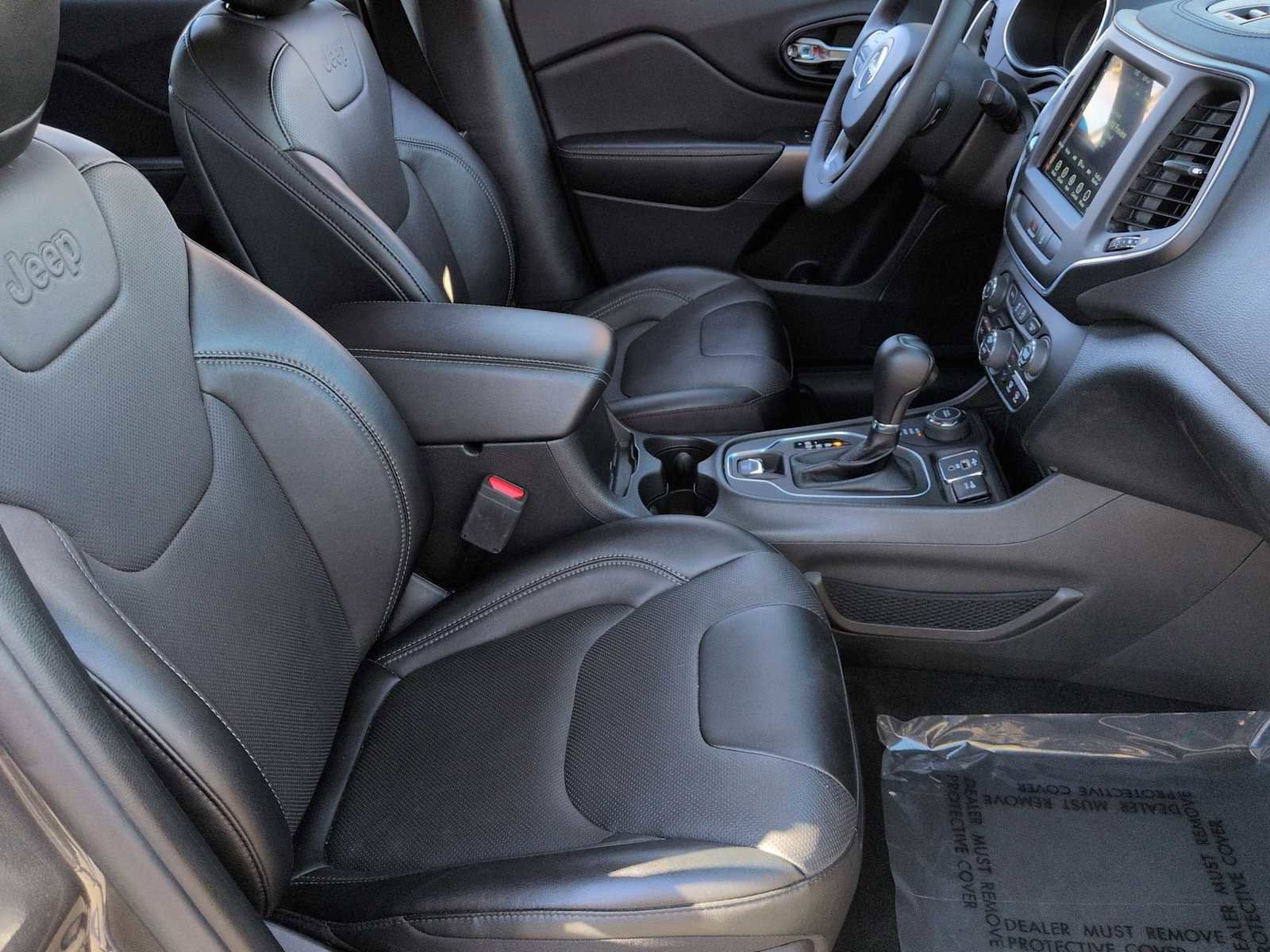 Used 2022 Jeep Cherokee Latitude Lux w/ Sun & Sound Group image 24