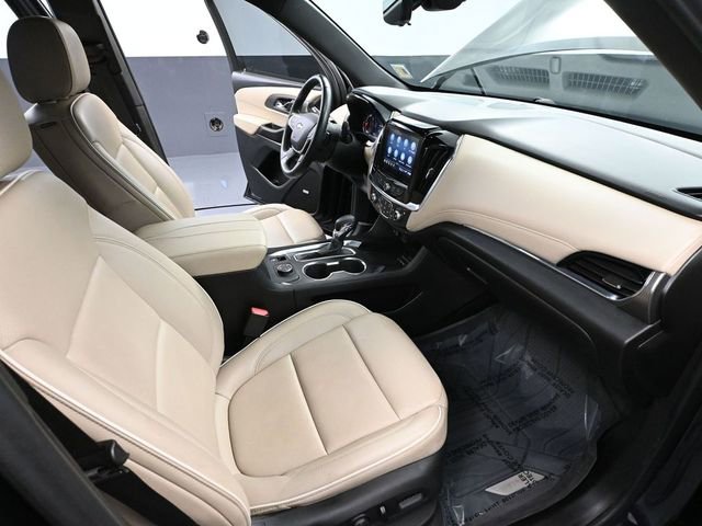 Used 2023 Chevrolet Traverse Premier w/ LPO, Floor Liner Package image 58