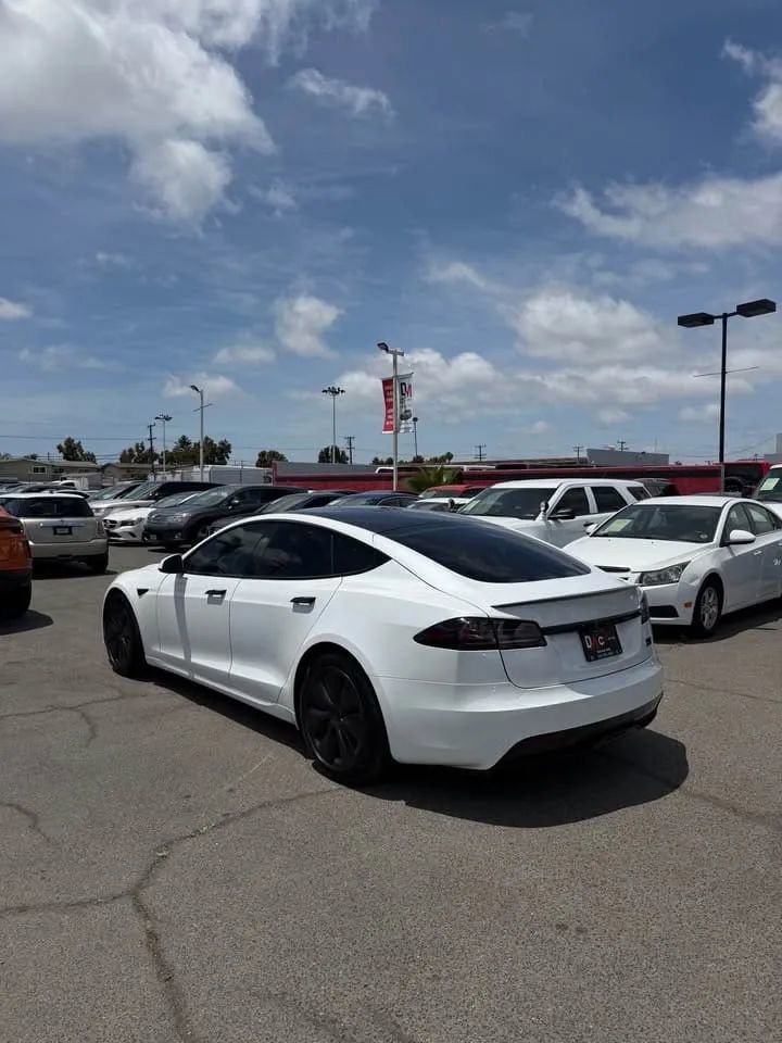 Used 2023 Tesla Model S Plaid AWD/4WD image 3