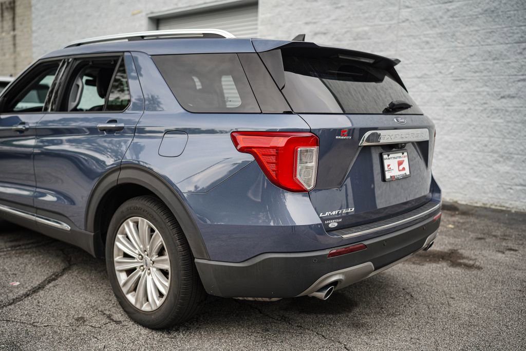 Used 2021 Ford Explorer Limited w/ Equipment Group 301A RWD image 12