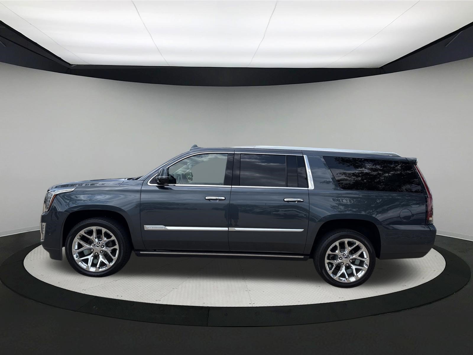 Used 2019 Cadillac Escalade ESV Premium Luxury AWD/4WD image 2