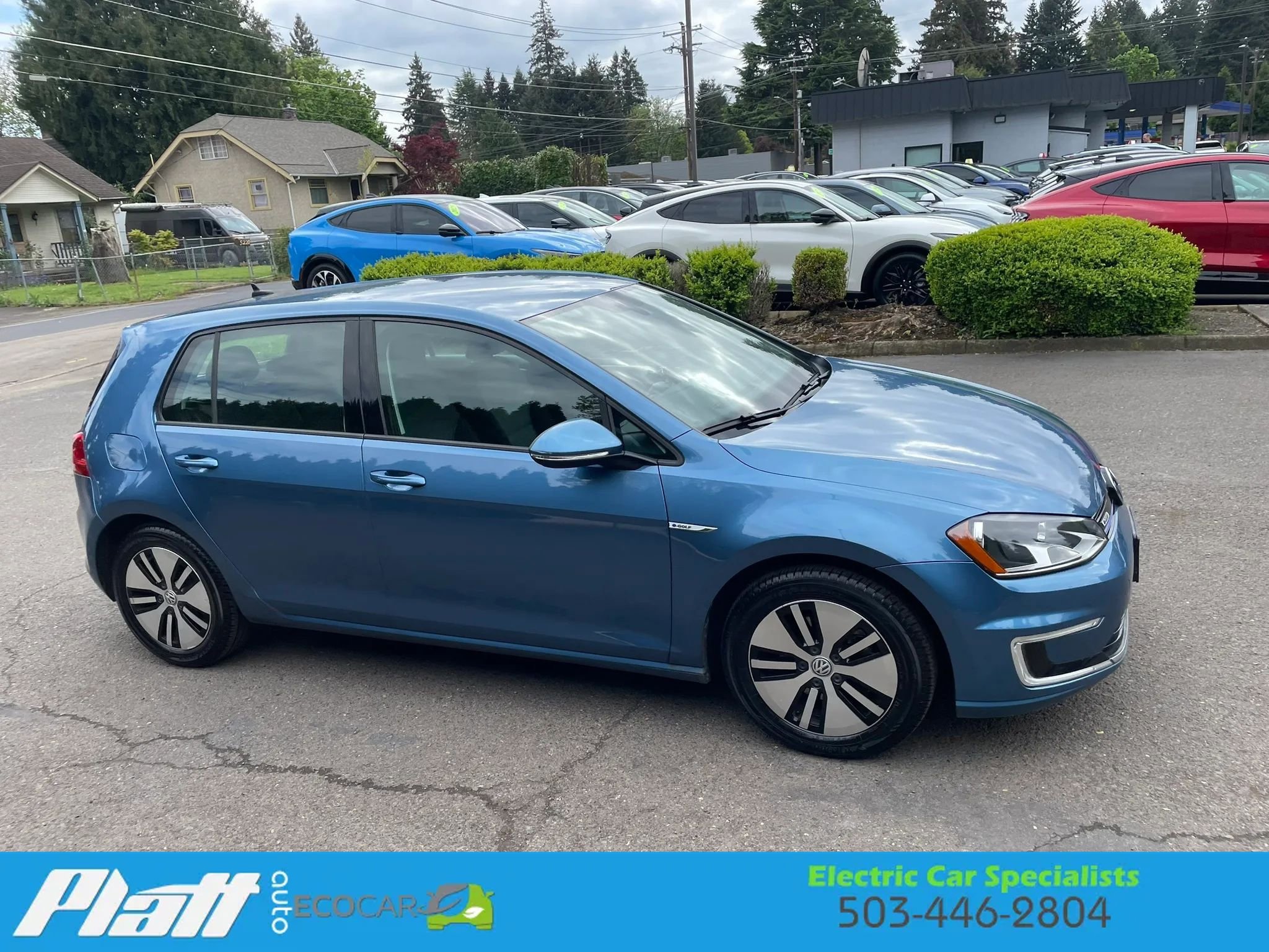 Used 2016 Volkswagen e-Golf SE w/ DC Fast Charging Package FWD image 12