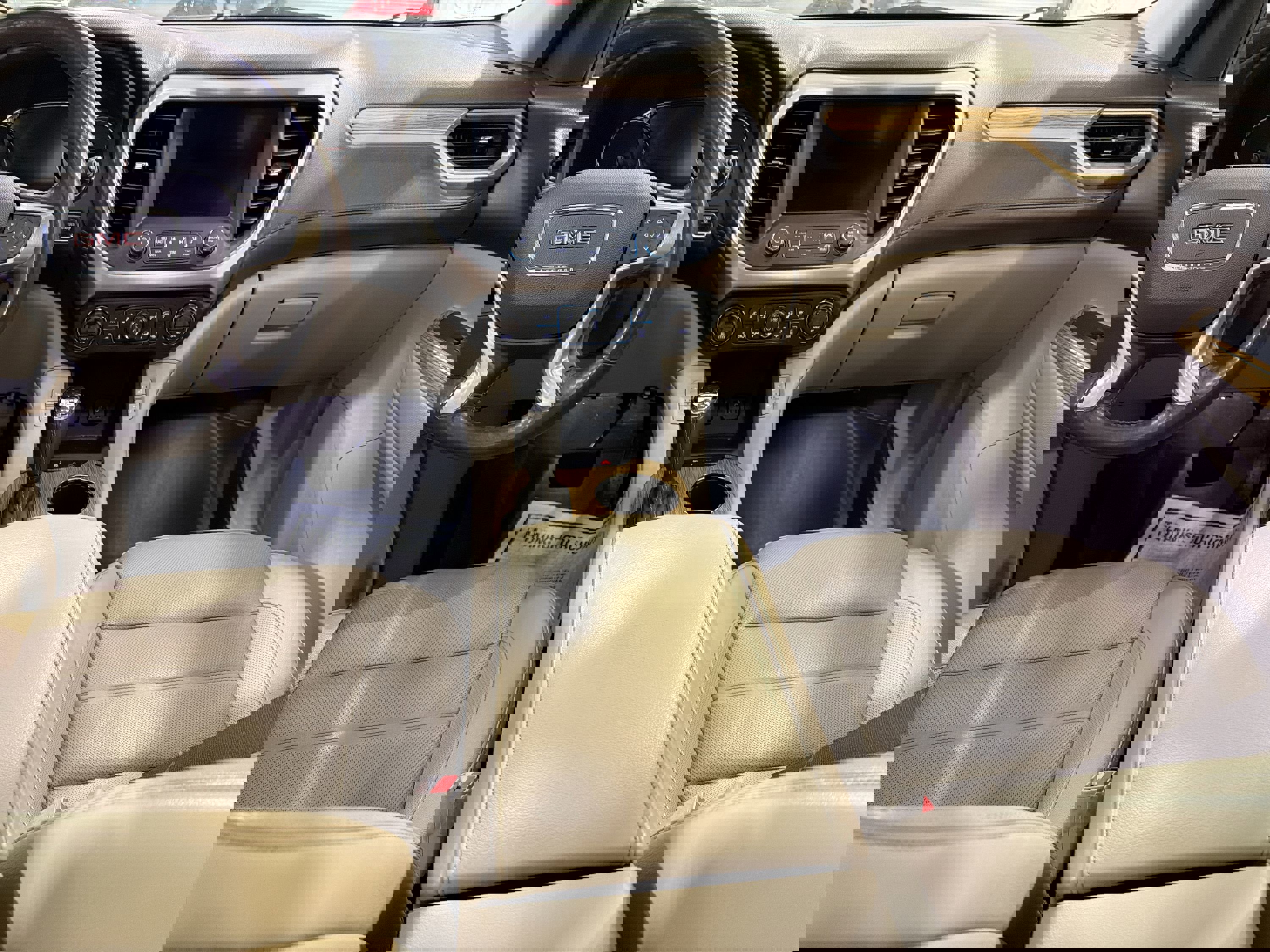 Used 2018 GMC Acadia Denali w/ Technology Package image 22