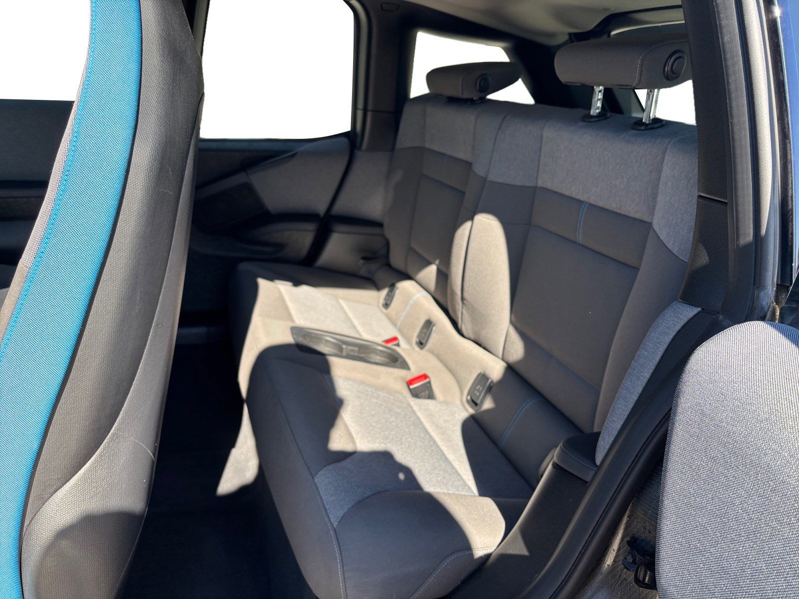 Used 2018 BMW i3 image 13