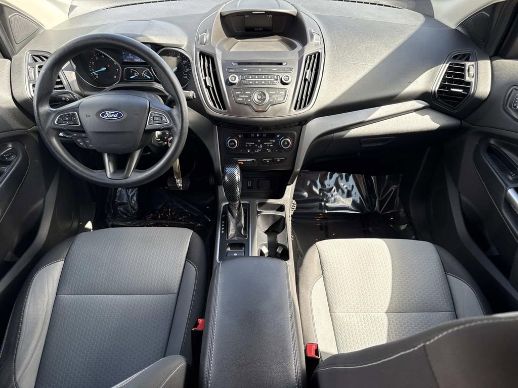 Used 2018 Ford Escape SE image 15