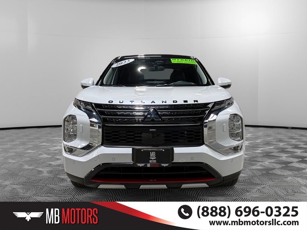 Used 2023 Mitsubishi Outlander SE image 10