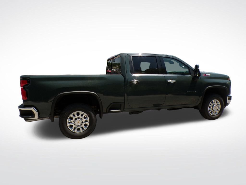 New 2026 Chevrolet Silverado 2500 LTZ w/ LTZ Convenience Package AWD/4WD image 9