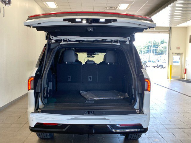 New 2027 Lincoln Navigator L Black Label AWD/4WD image 9