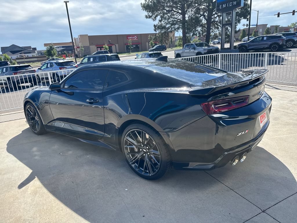 Used 2018 Chevrolet Camaro ZL1 RWD image 3