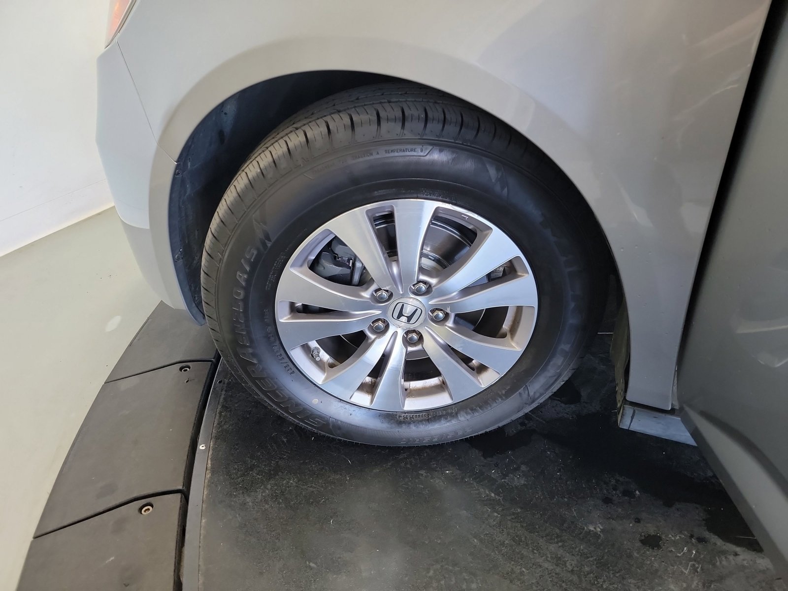 Used 2016 Honda Odyssey EX-L image 30