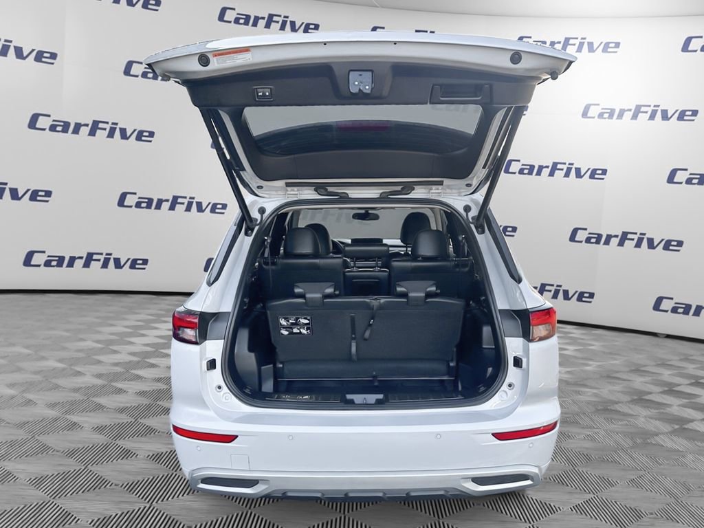 Used 2023 Mitsubishi Outlander SEL image 11