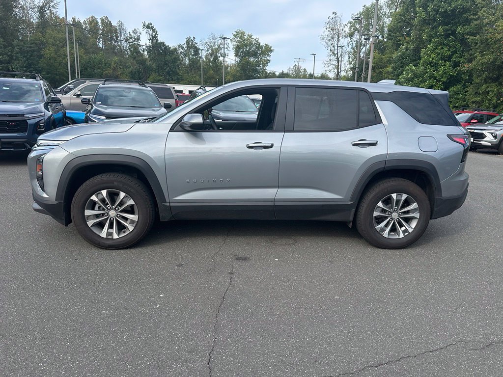 Used 2026 Chevrolet Equinox LT AWD/4WD image 5