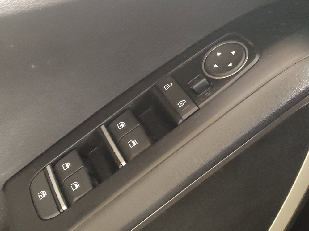 Used 2020 Kia Soul X-Line FWD image 27