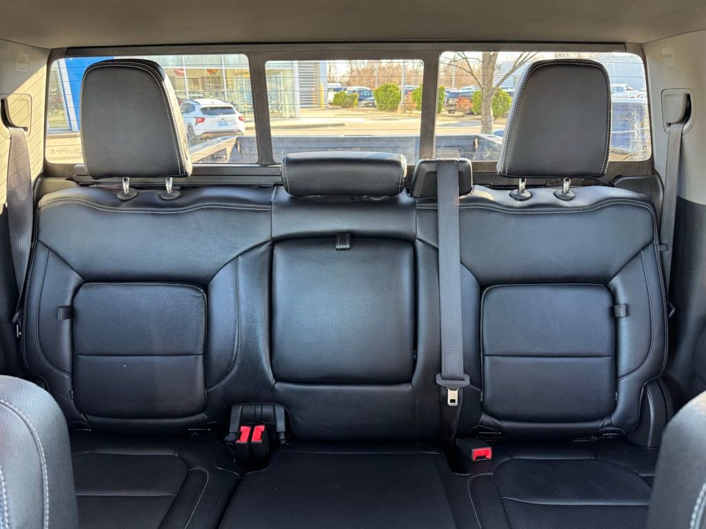 Used 2020 Chevrolet Silverado 2500 LT w/ Convenience Package image 16