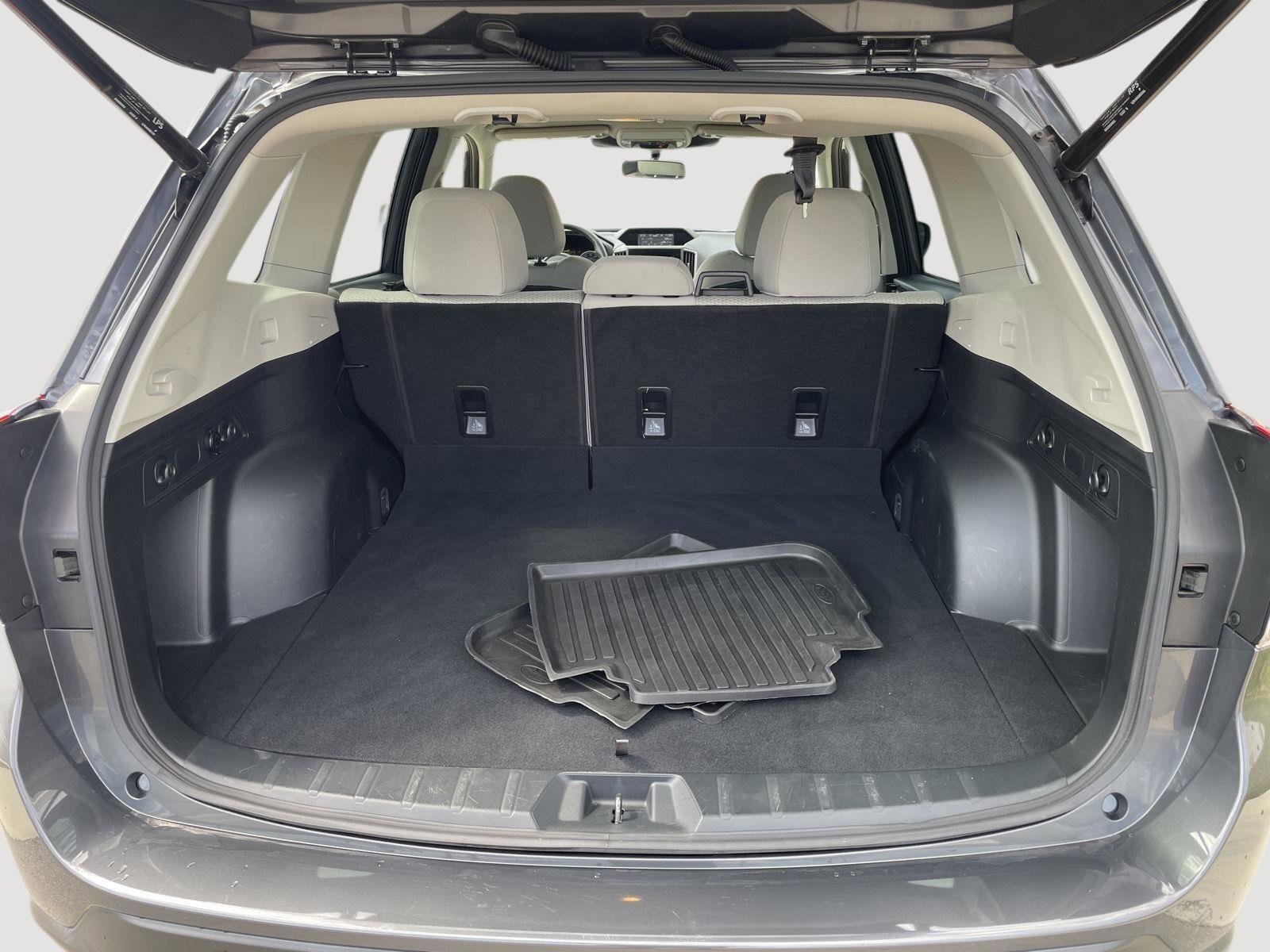 Used 2022 Subaru Forester Premium image 15