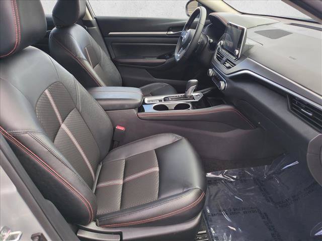 Used 2025 Nissan Altima 2.5 SR AWD/4WD image 19