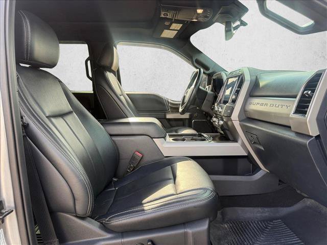 Used 2022 Ford F350 Lariat w/ Tremor Off-Road Package AWD/4WD image 20