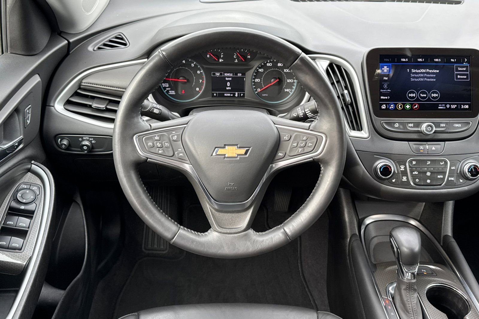 Certified 2022 Chevrolet Malibu LT w/ Leather Package image 15