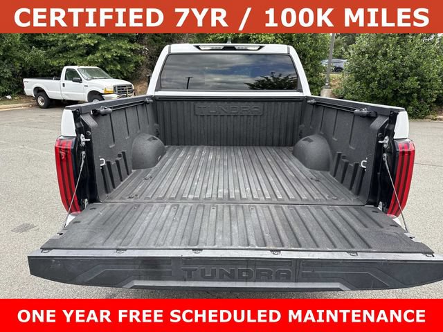Used 2022 Toyota Tundra SR5 w/ SR5 Convenience Package AWD/4WD image 12