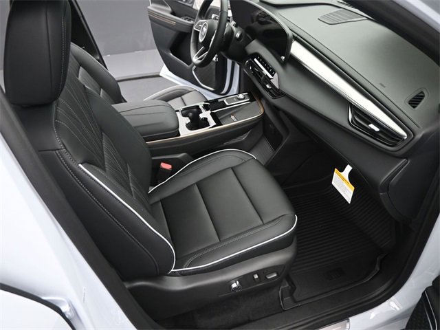 New 2026 Buick Enclave Avenir w/ Super Cruise Package image 19