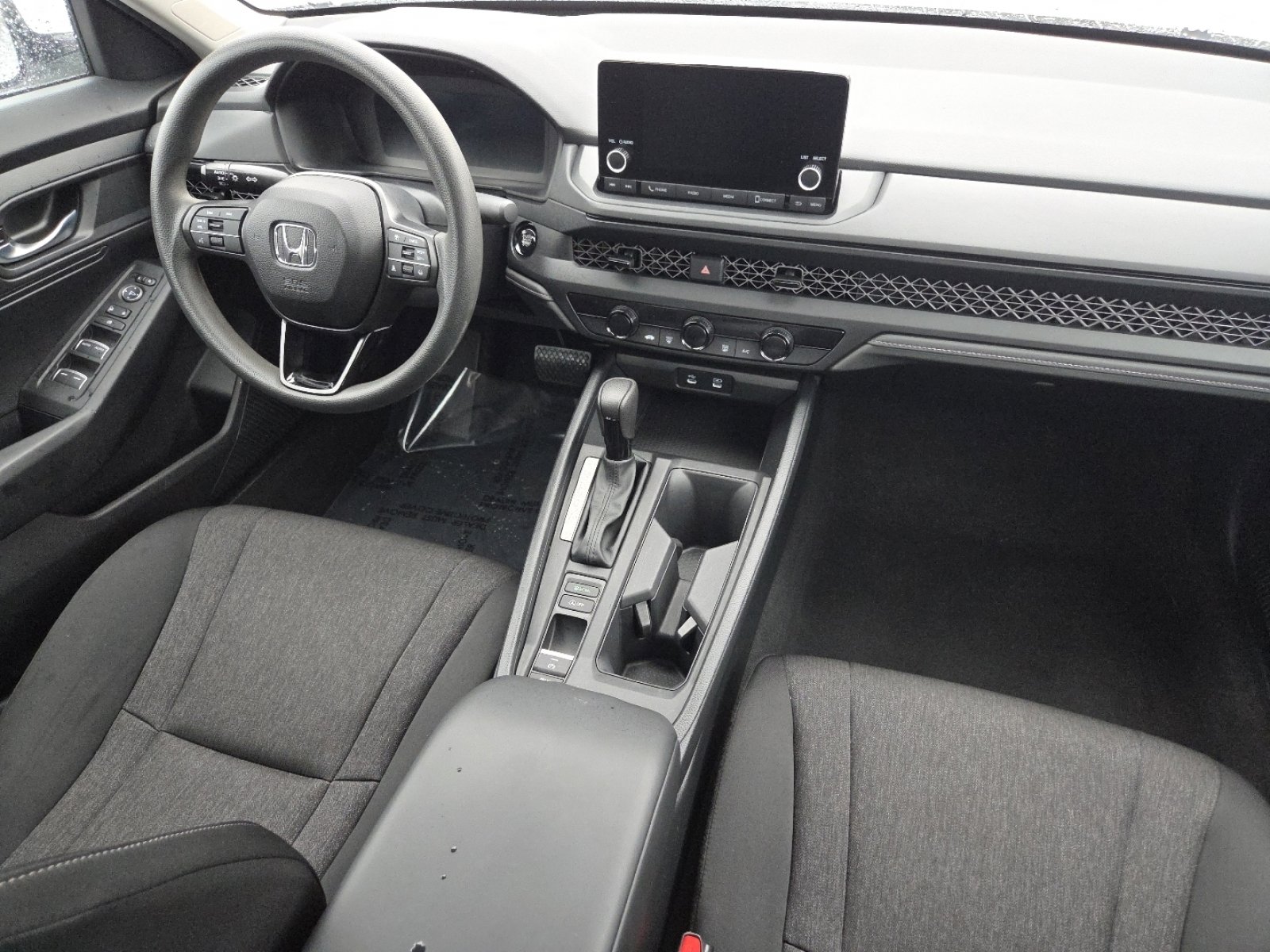 Used 2024 Honda Accord LX image 21