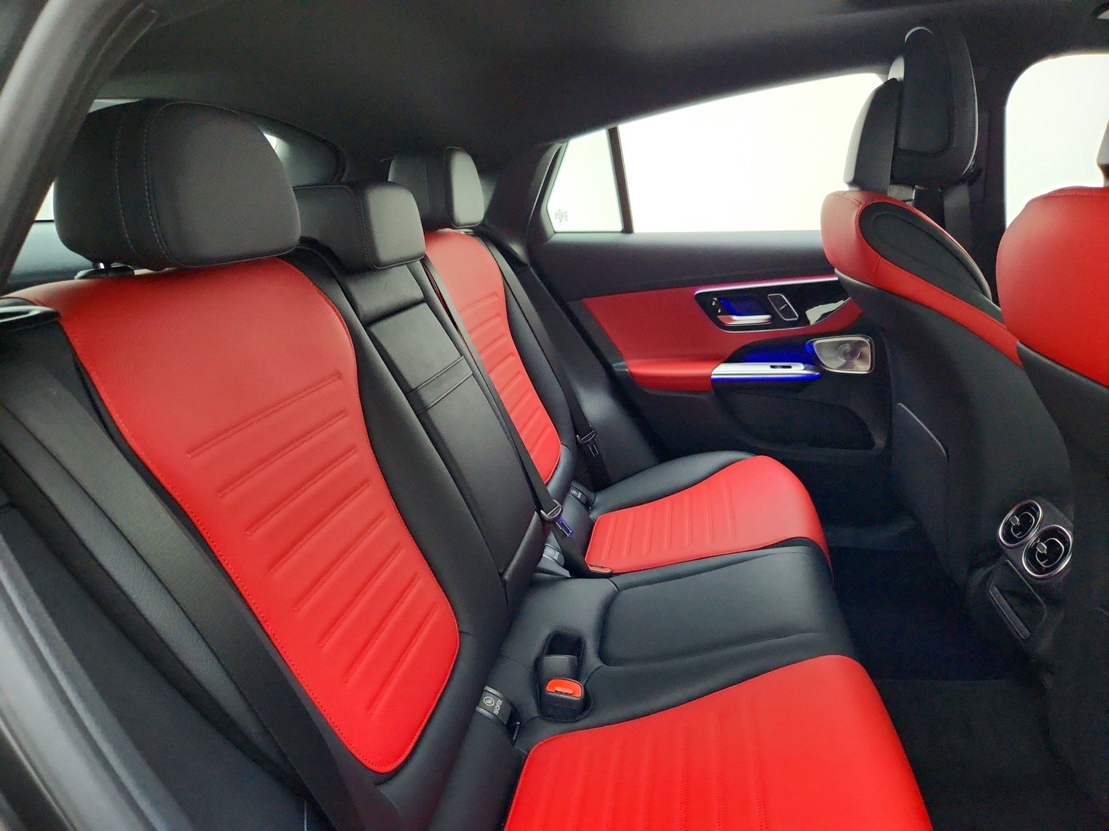 New 2026 Mercedes-Benz GLC 43 AMG 4MATIC Coupe image 21