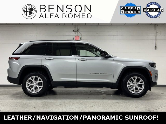 Used 2022 Jeep Grand Cherokee Limited w/ Trailer Tow Prep Group (B)
