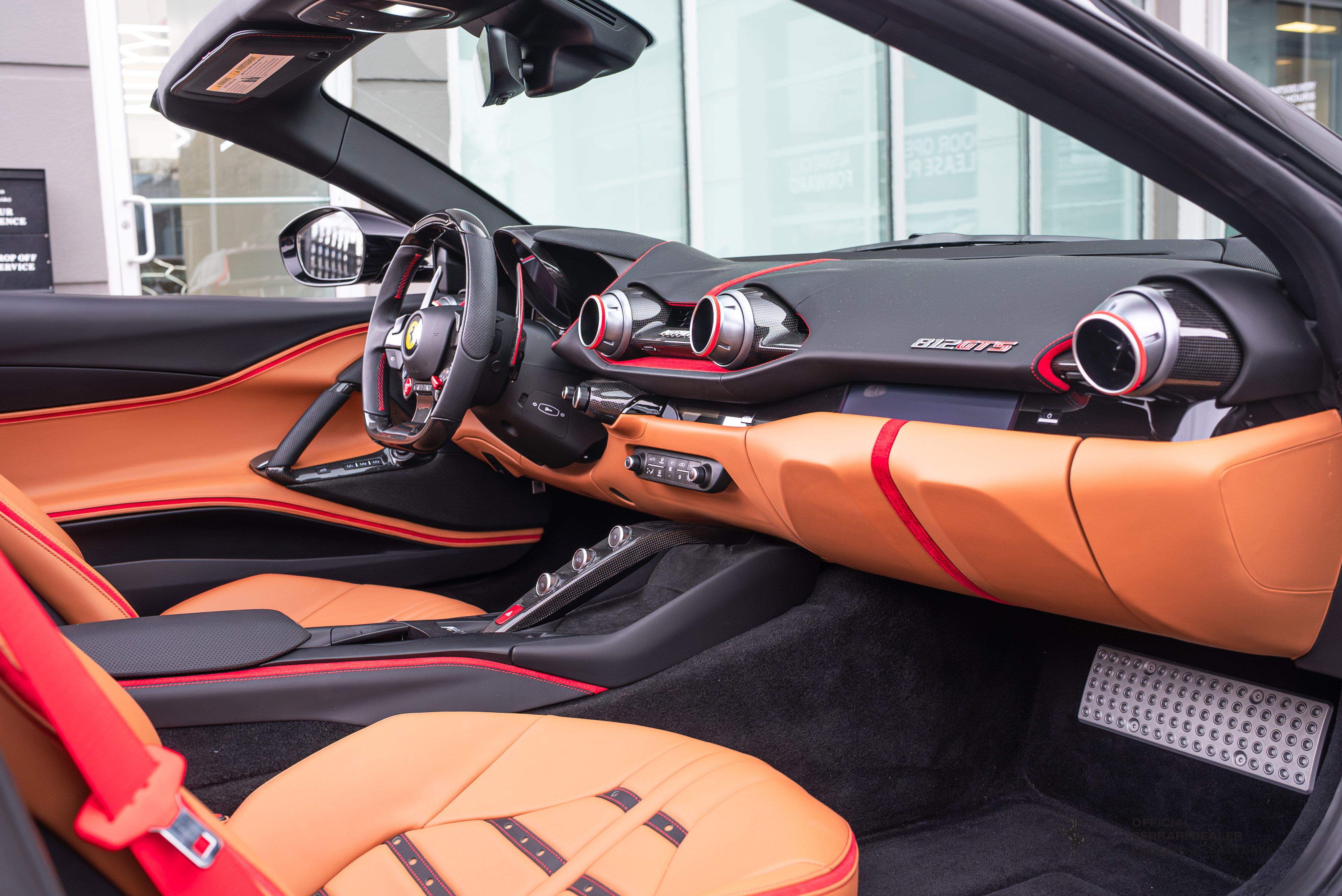 Used 2023 Ferrari 812 GTS image 22