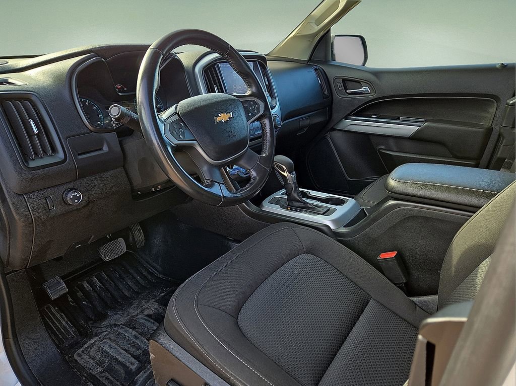 Used 2022 Chevrolet Colorado LT w/ Fleet Safety Package image 15