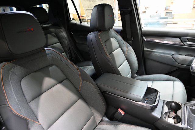 New 2026 GMC Terrain AT4 image 8