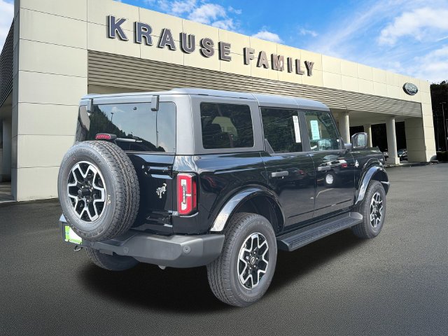 New 2026 Ford Bronco Outer Banks AWD/4WD image 8