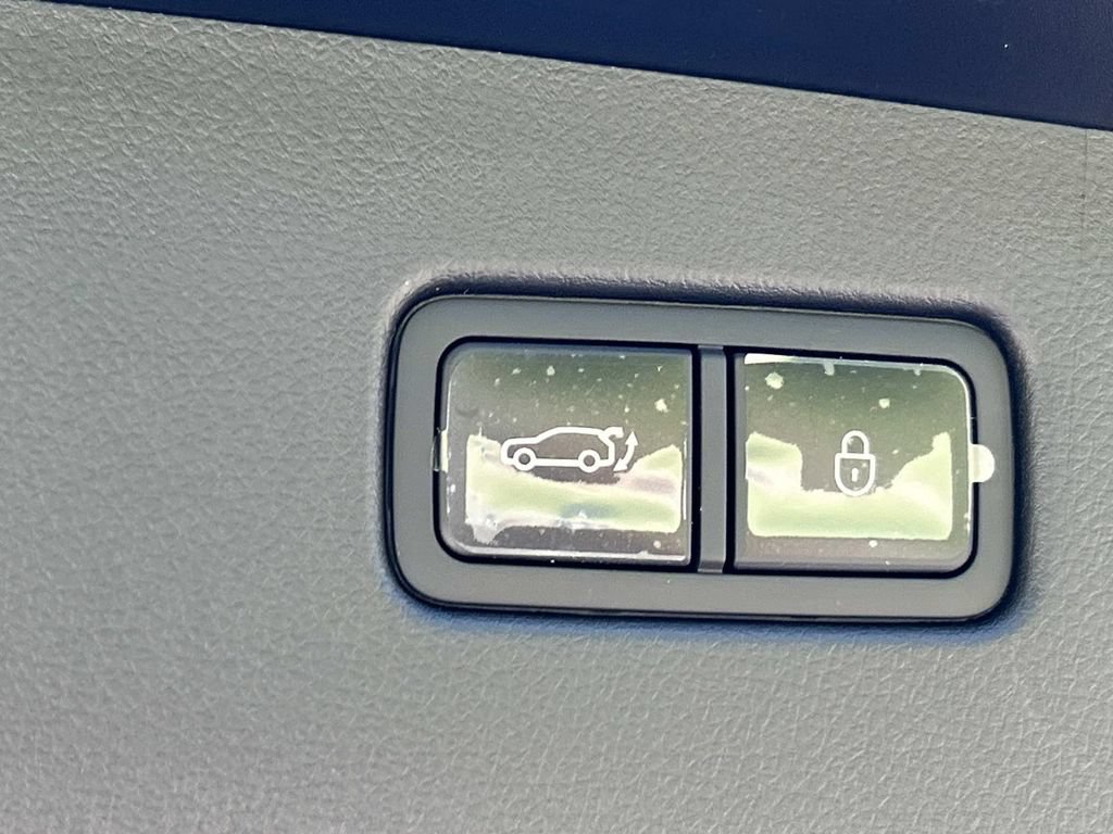 New 2026 Genesis GV70 2.5T Sport Prestige AWD/4WD image 13