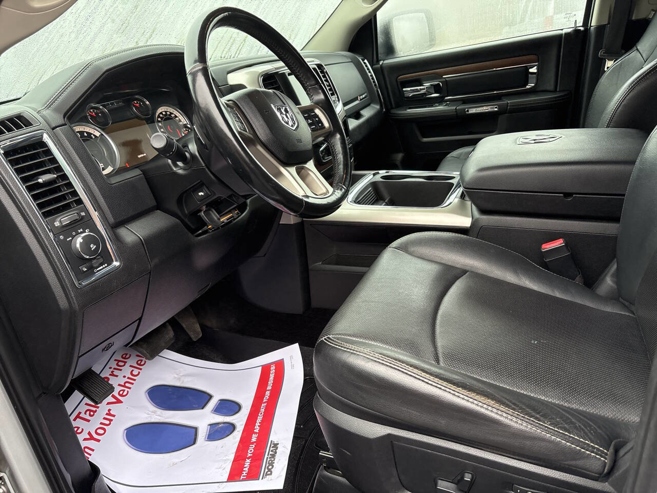 Used 2016 RAM 1500 Laramie image 6