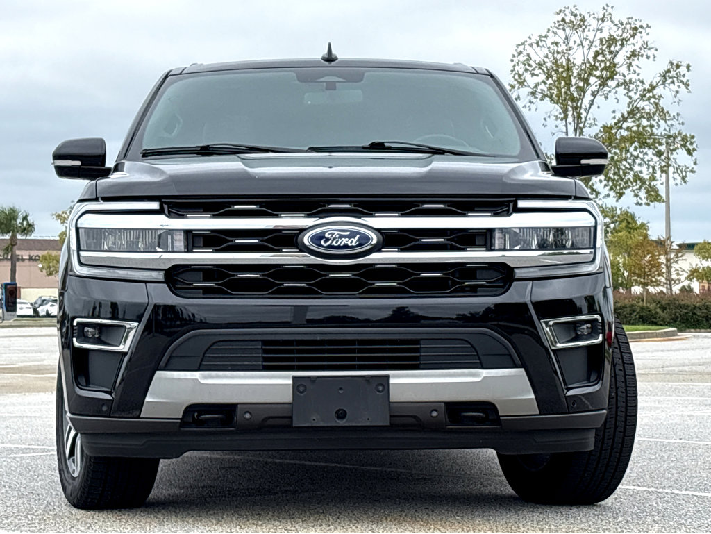 Used 2022 Ford Expedition Max Limited image 2