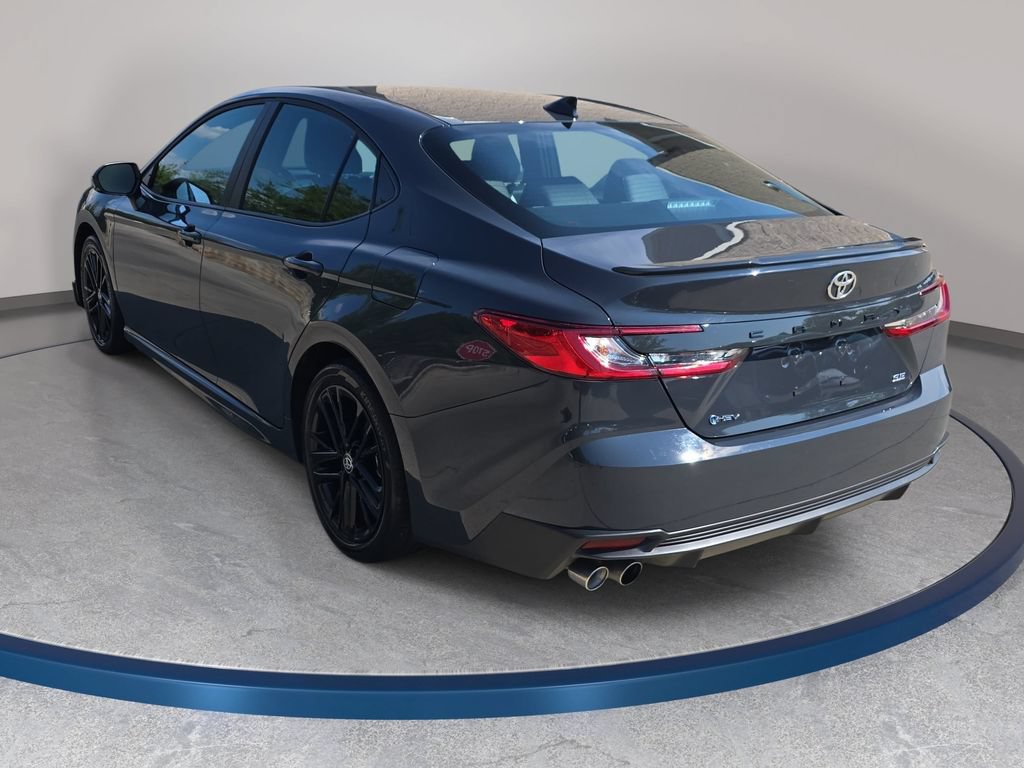 Used 2025 Toyota Camry SE w/ Convenience Package FWD image 7