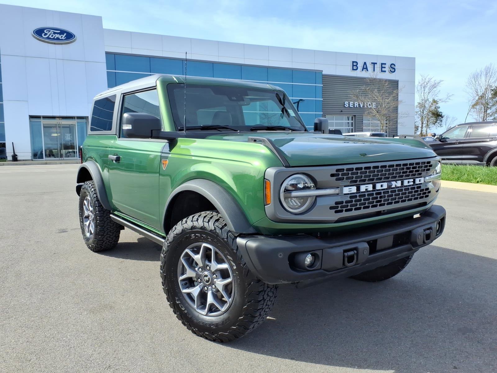 Certified 2025 Ford Bronco Badlands image 1