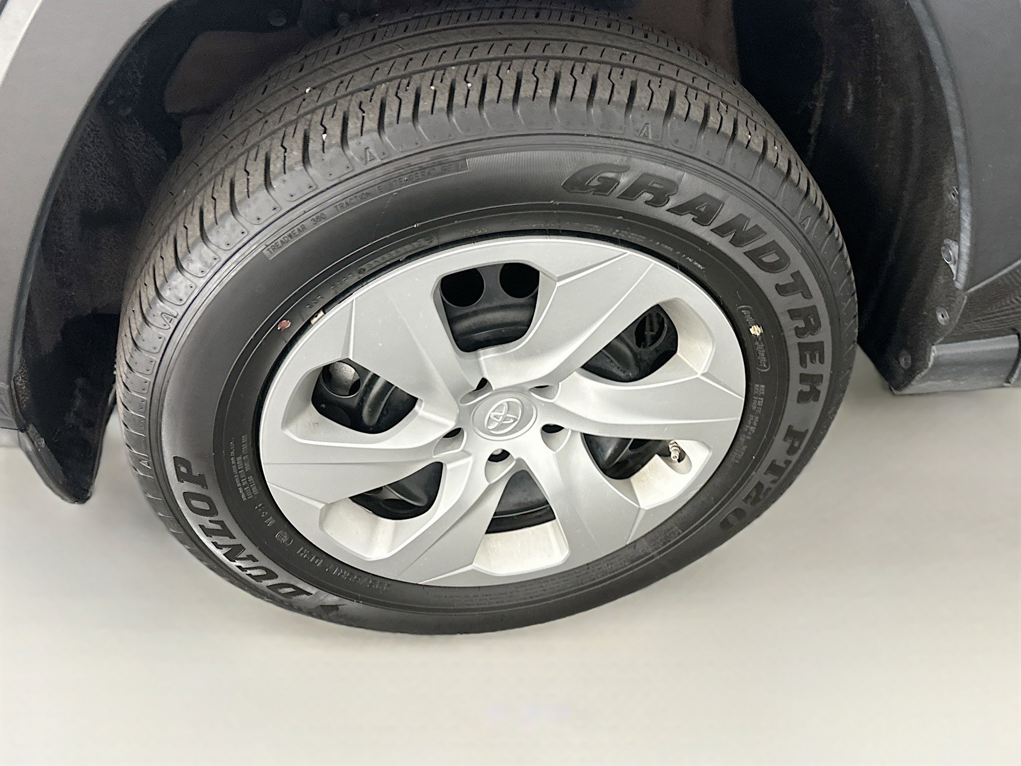 Used 2024 Toyota RAV4 LE image 11