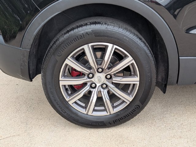 Used 2021 Cadillac XT4 Sport AWD/4WD image 3
