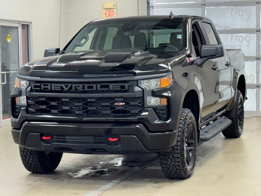 New 2026 Chevrolet Silverado 1500 Custom Trail Boss AWD/4WD image 3